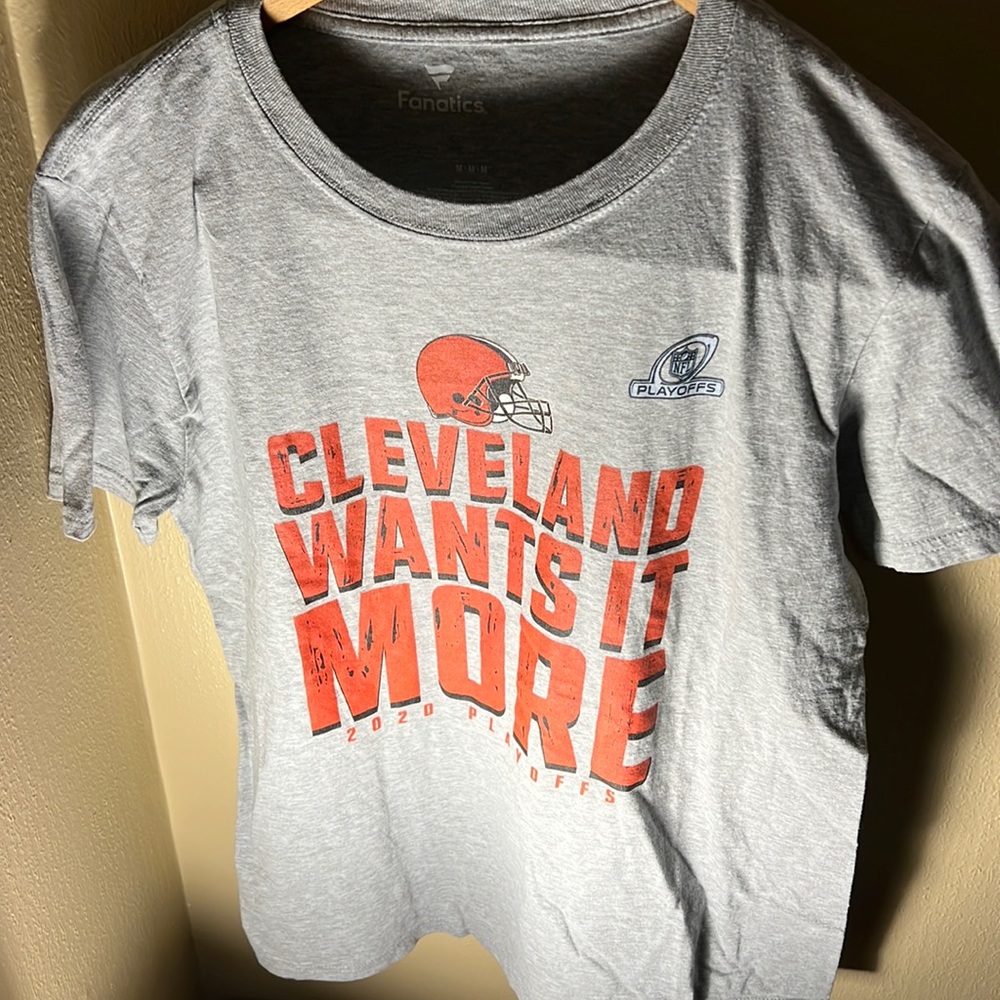 NFL Fanatics Mens Cleveland Wants It More 2020 Playoffs Tee Color Gray Size Med